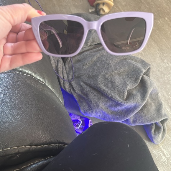 Blenders lavender Lilly sunglasses!